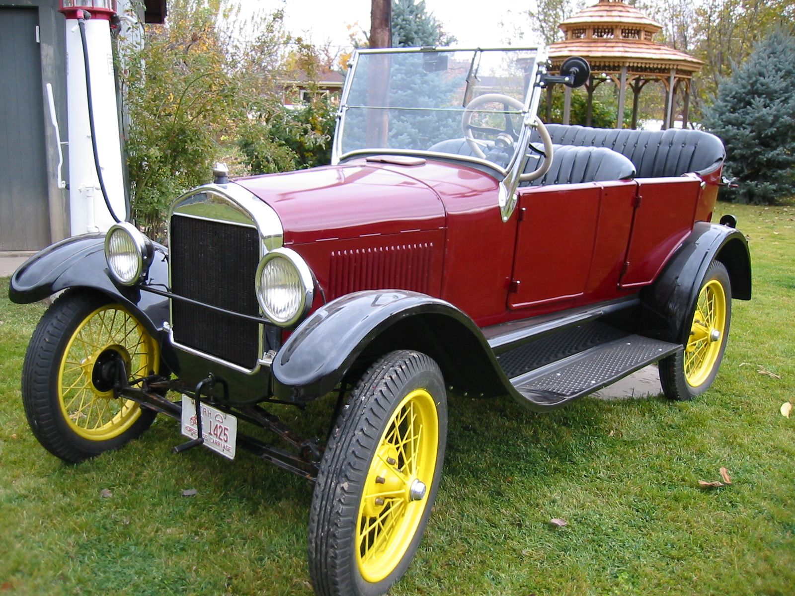 1926 Ford Model T Touring.    $8500 OBO