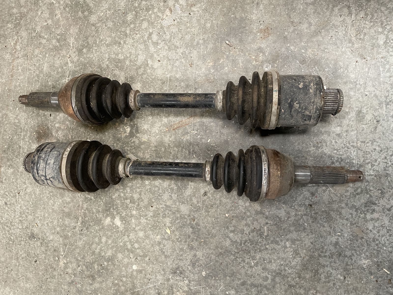 Polaris 700 Rear Axles 1380197