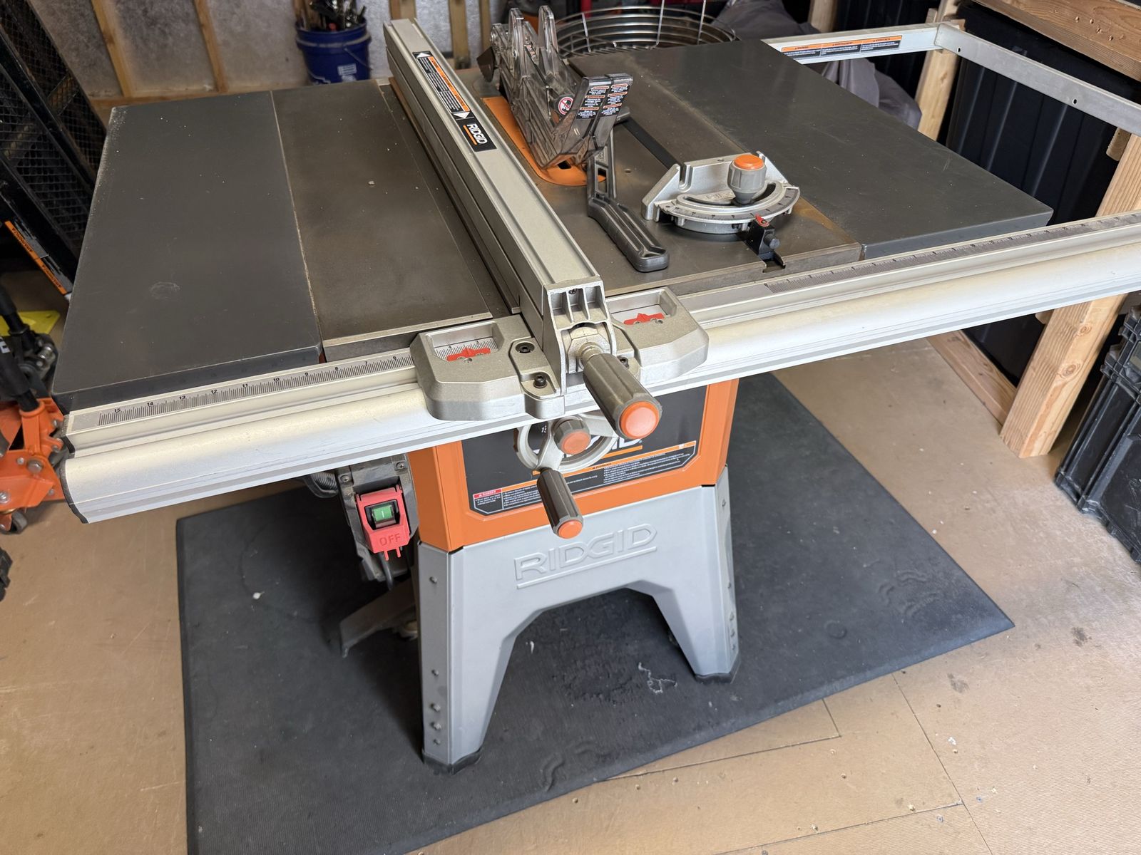 Table Saw-Ridgid