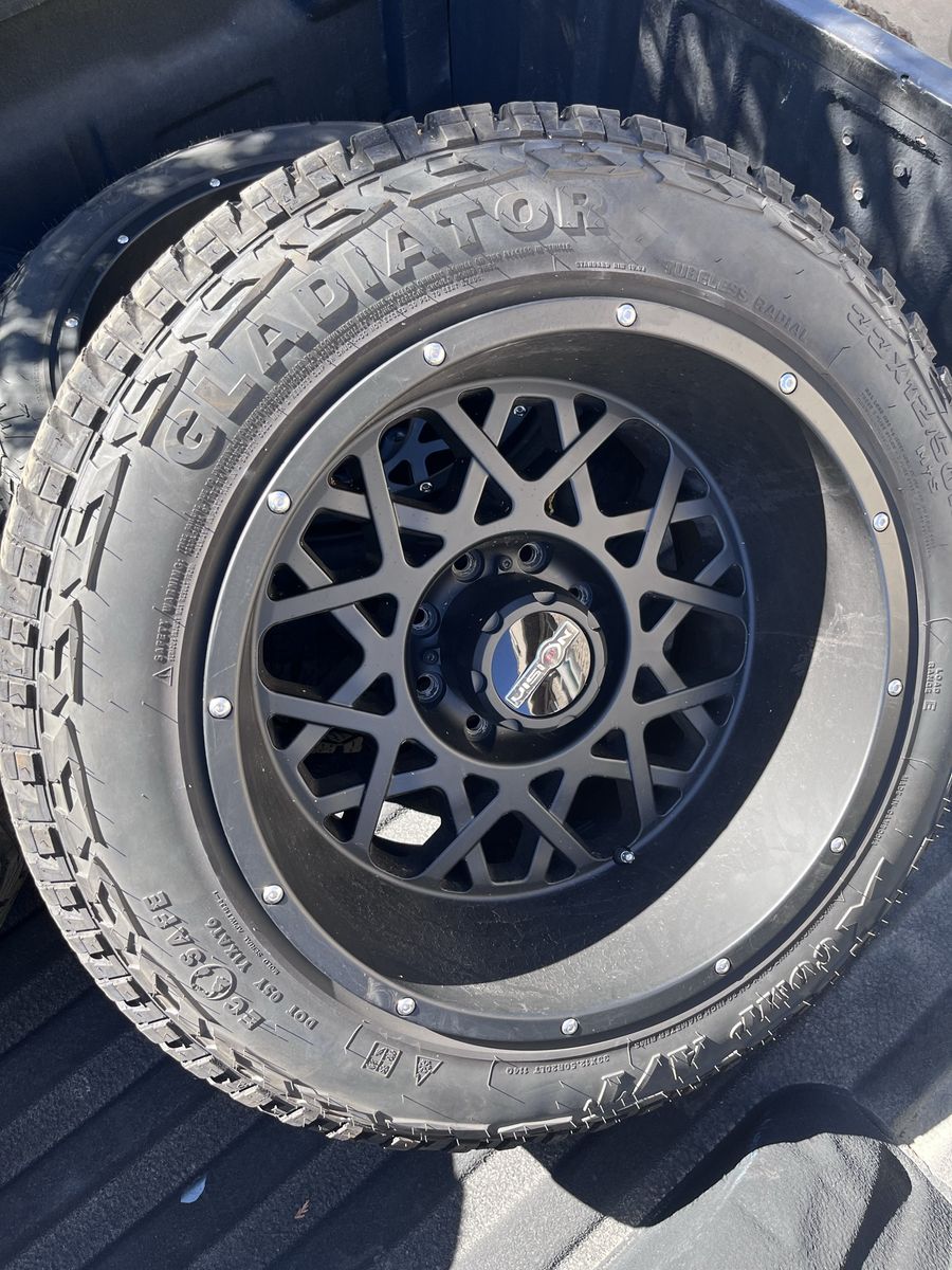 Vision 8x6.5 20x12 -51 offset wheels 33x12.5 tires