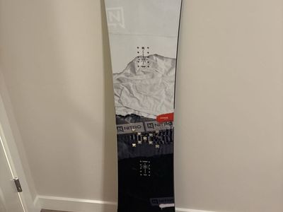 Nitro Prime Raw Snowboard 2025
