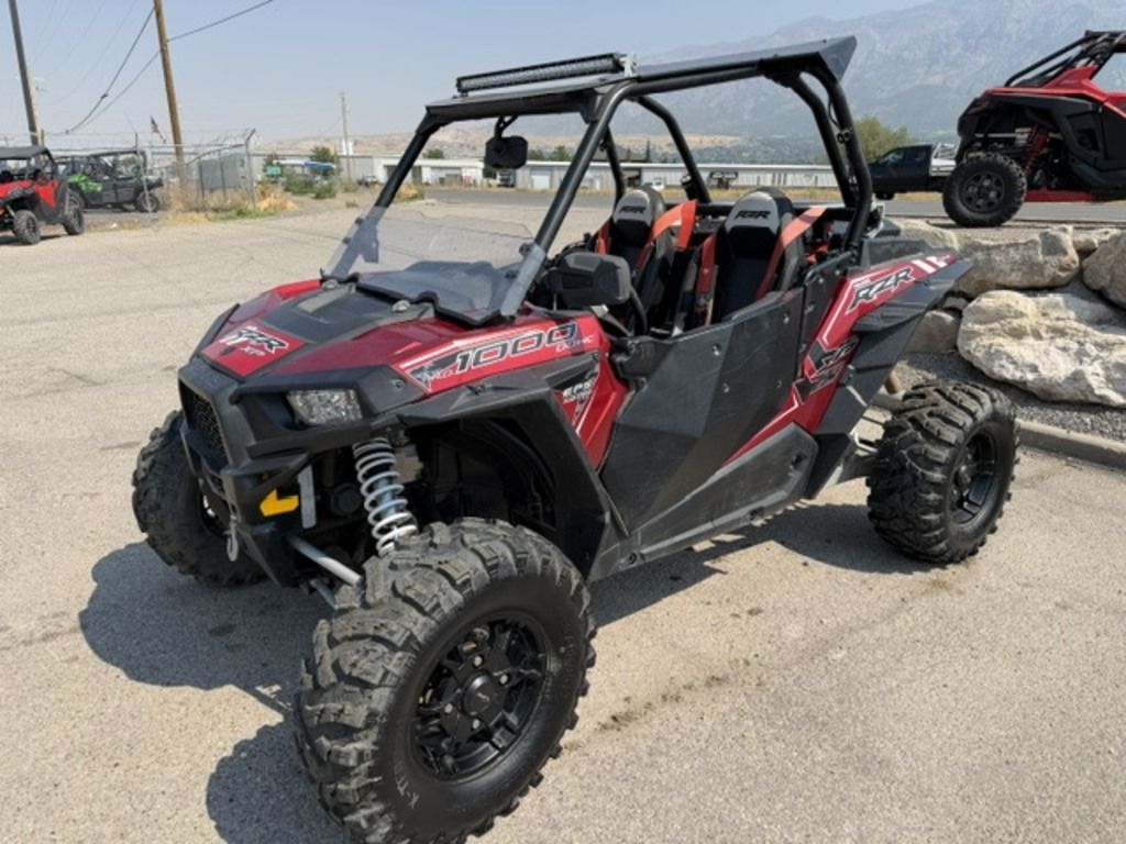 2016 Polaris® RZR XP® 1000 EPS Sunset Red