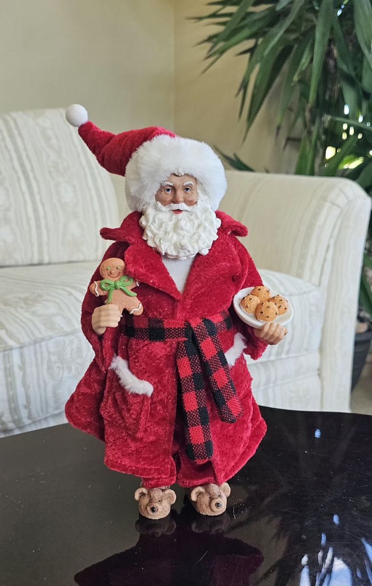 Santa Claus Figurine Holding Plate of Cookies and Gingerbread Man 12"T