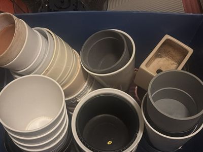 Plant pot bundle :)