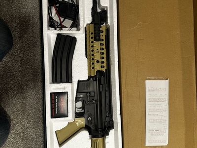 Airsoft Gun