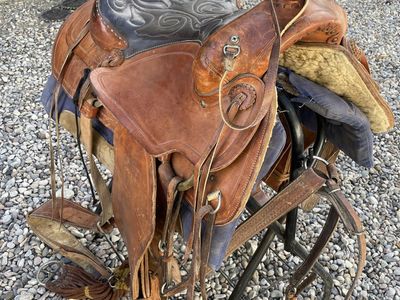 Simco 15” Saddle