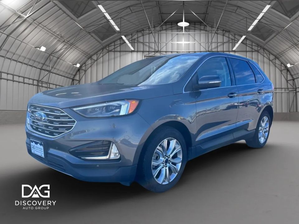 2022 Ford Edge Titanium