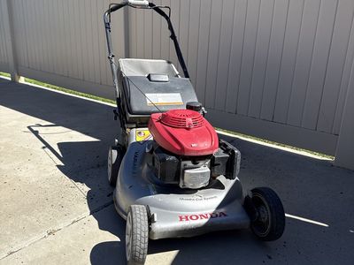 Honda Lawn Mower Model HRR2166VKA