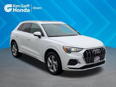 2021 Audi Q3 quattro Premium 40 TFSI