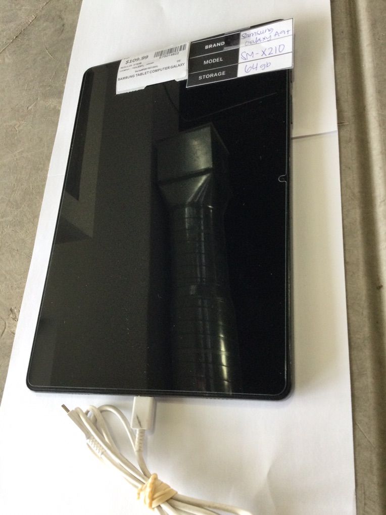 Samsung Tablet.     #E75014822