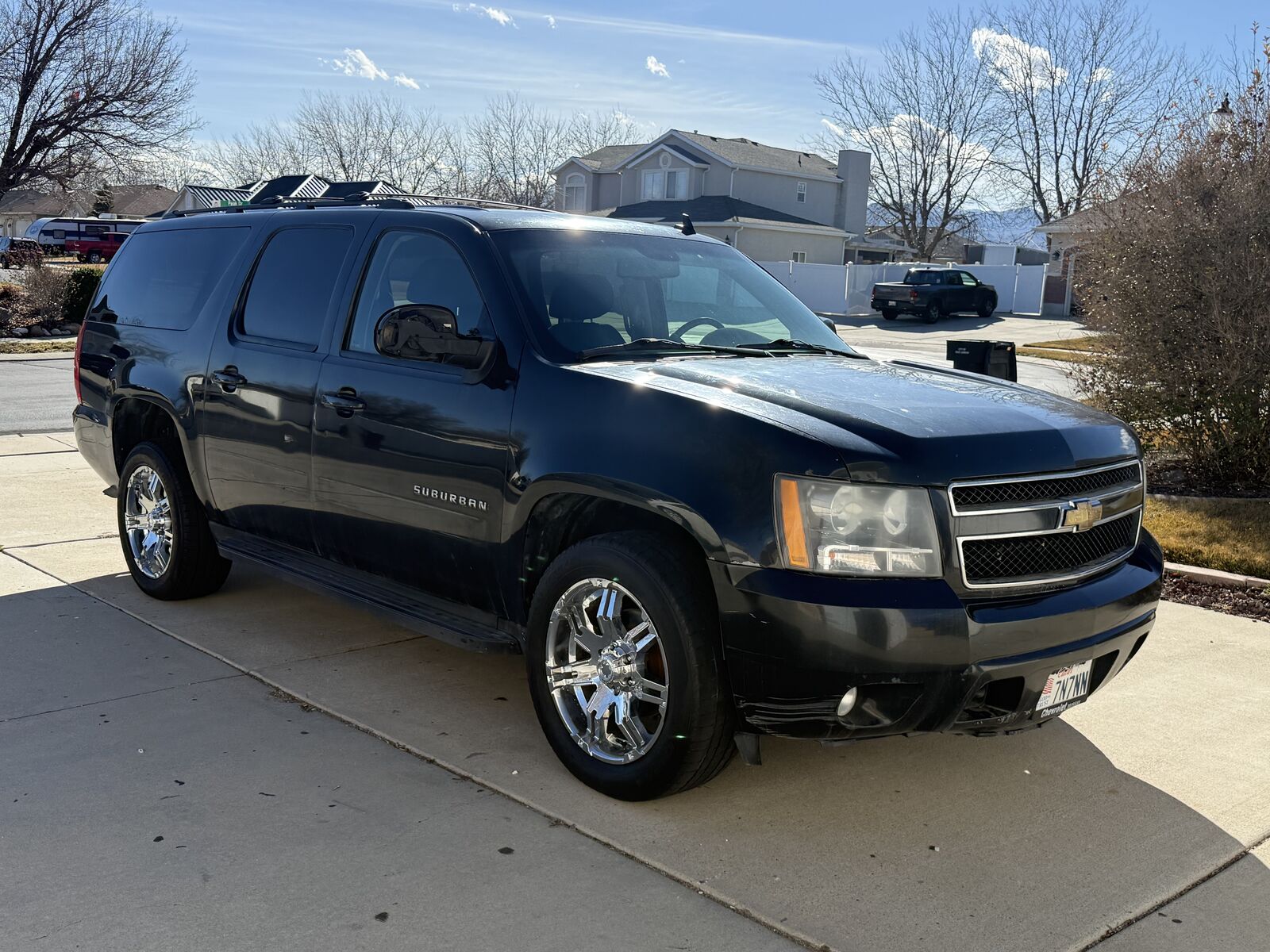 2011 CHEVROLET SUBURBAN LS