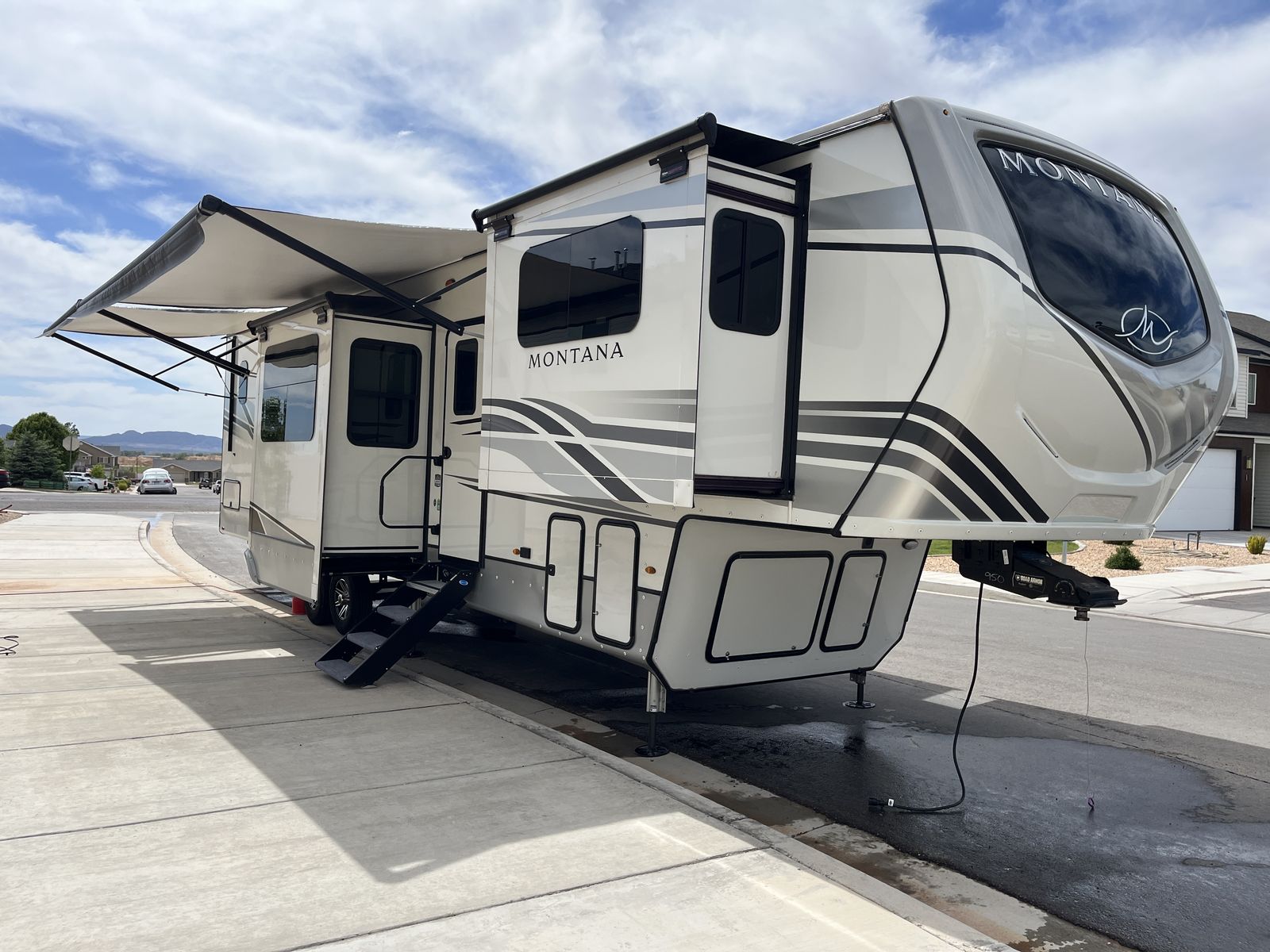 2022 Keystone Montana 3761FL UPGRADES!