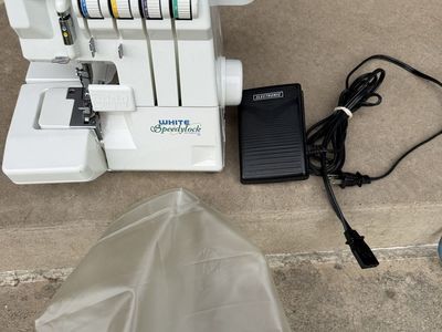 Vintage Speedy Lock Sewing Machine