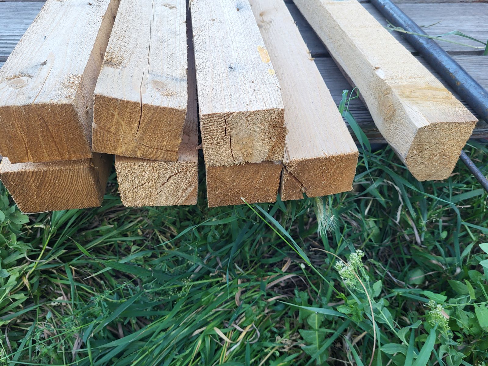 3x4