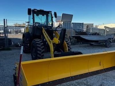 new Holland 2023 w80c loader