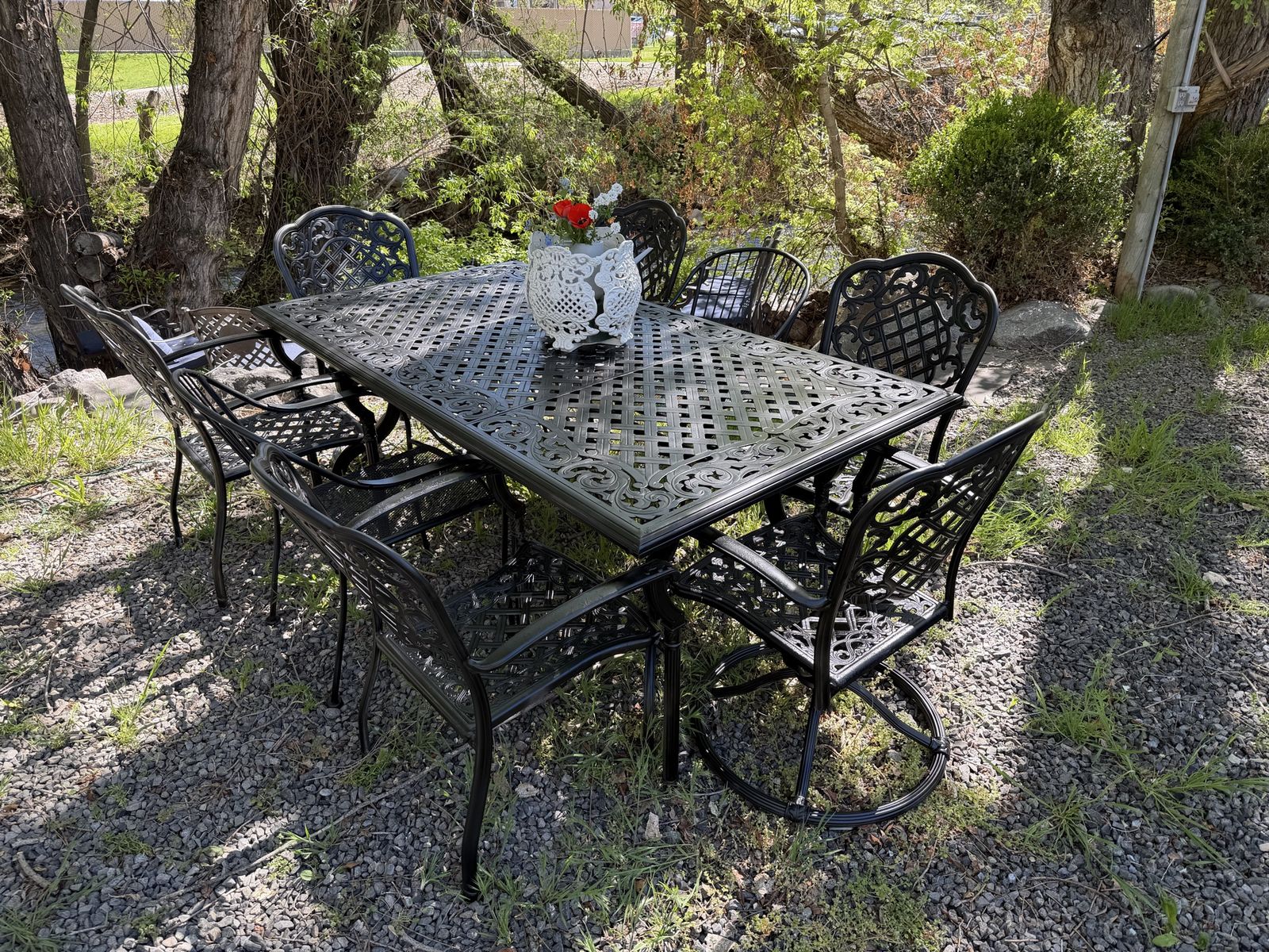 Outdoor Cast Metal Outdoor Patio Table 8 Chairs