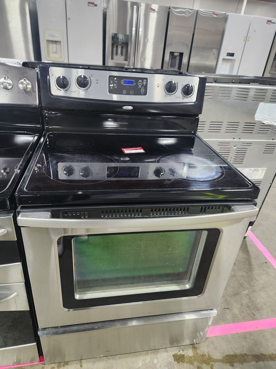 WHIRLPOOL STAINLESS STEEL GLASS TOP RANGE! WITH A FULL WARRANTY