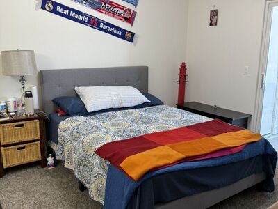 Master Bedroom, Private Bathroom