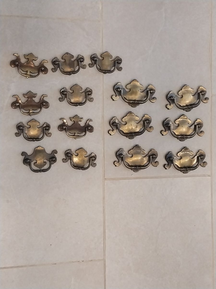 Set of 9 Antique Bronze Dresser Handles (2.5" & 3.5") – New with Screw
