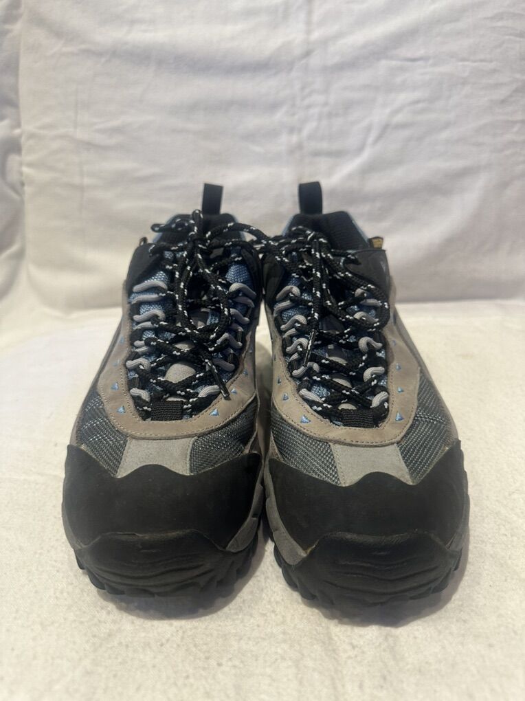 Montrail Women’s 9 Grey/Blue Goretex Hiking Shoes