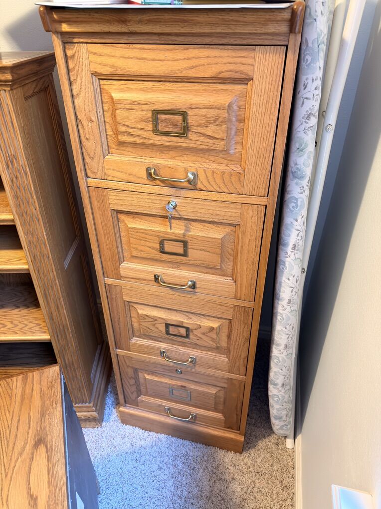 Winners Only Locking Solid Oak Wood Filing Cabinet