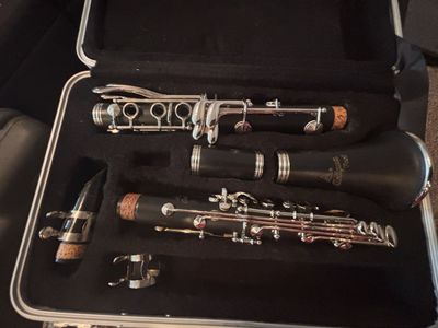 Very Nice, Good Working Antigua Vosi Clarinet