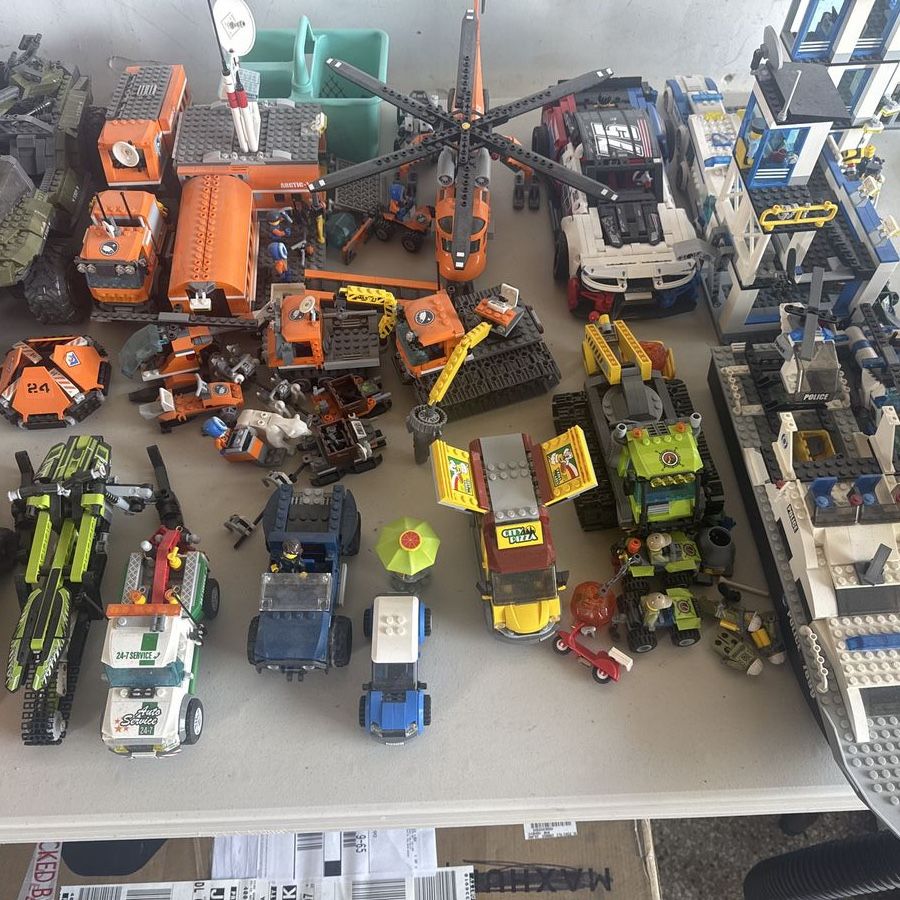 Main image 4