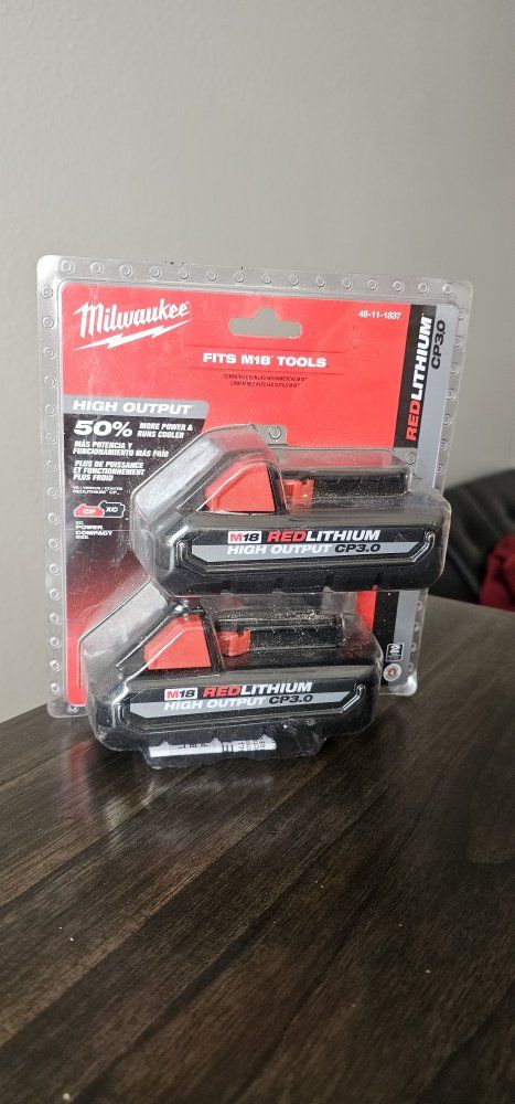 Milwaukee M18 Red Lithium
