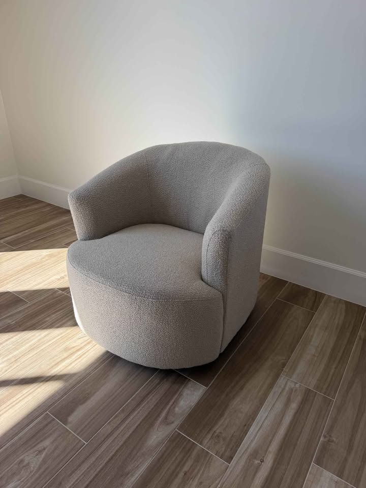 Mainstays Boucle Swivel Accent Chair, Taupe