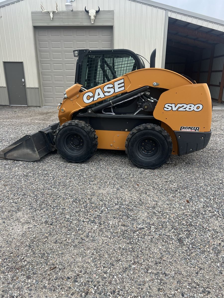 2019 CASE SV280 Skid steer