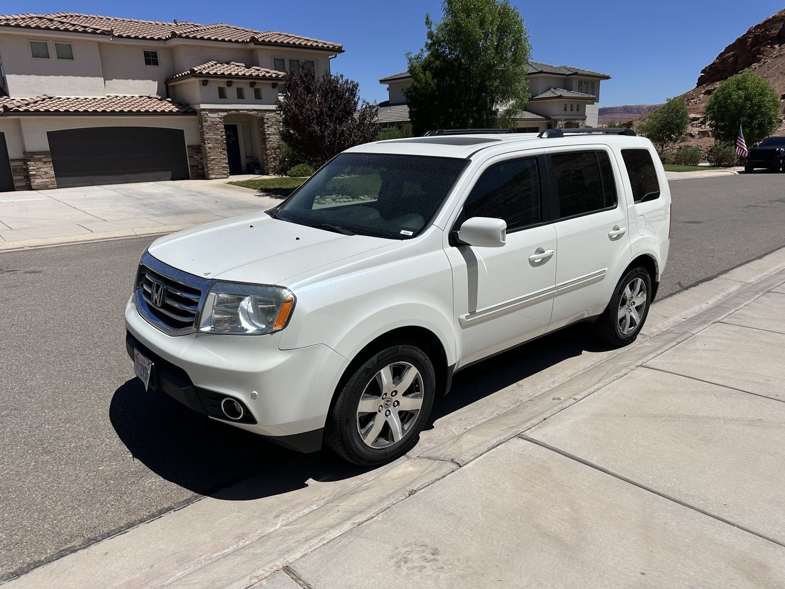 2014 Honda Pilot Touring w/Navi w/DVD