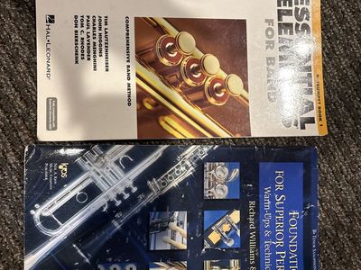 Hal Leonard Essential Elements for Band Book 1 (B-Trumpet) & Kjos Foundations for Superior Performance (Tenor saxophone)