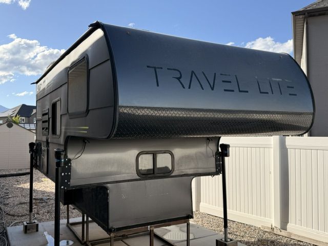 Camper 2019 Travel Lite 770RS