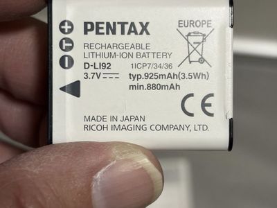 Pentax D-LI92 Li-Ion Battery * Brand New *