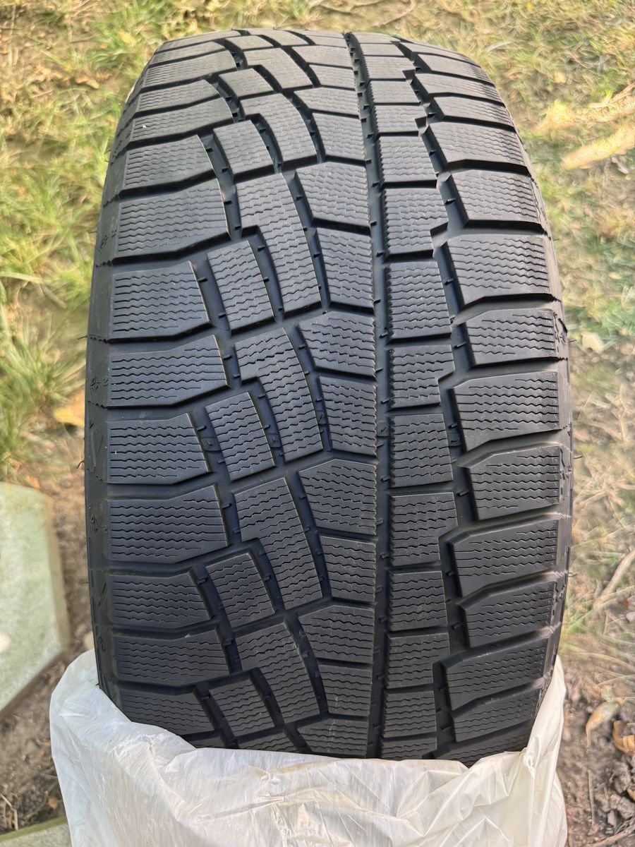Cooper Discoverer True North Snow Tires – 265/50R20 – Like New – ~3,000 Miles