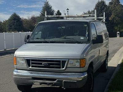 2006 Ford E-Series E-350 SD Chateau