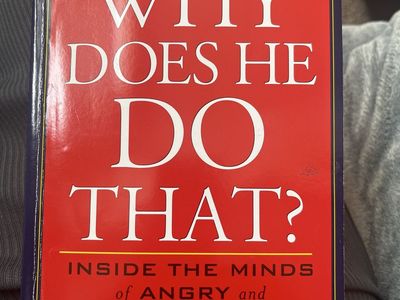 Why Does He Do That? Book by Lundy Bancroft, Used Excellent Condition, $9
