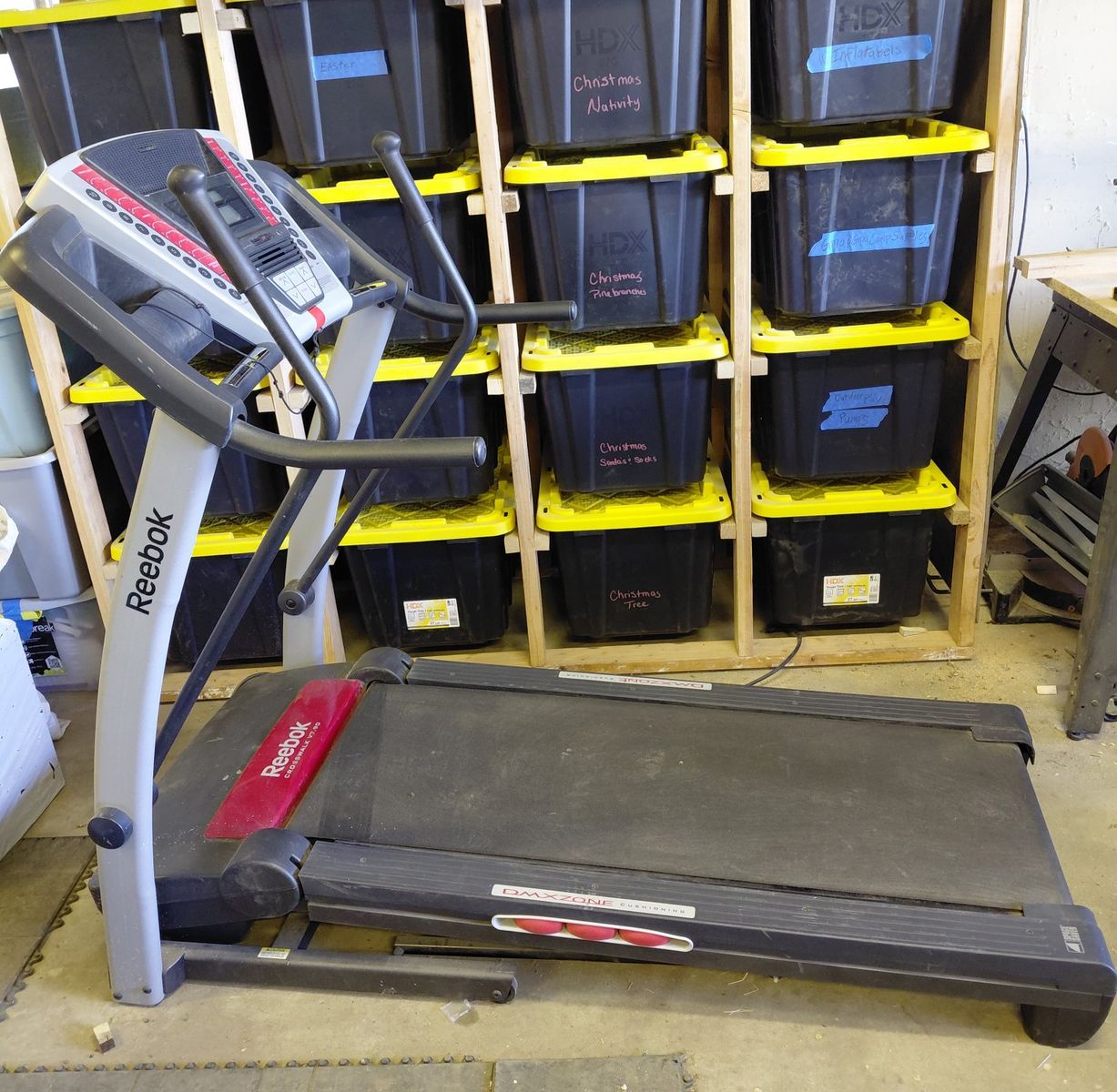 Reebok Crosswalk V7.90 Treadmill - Home Exercise Machine