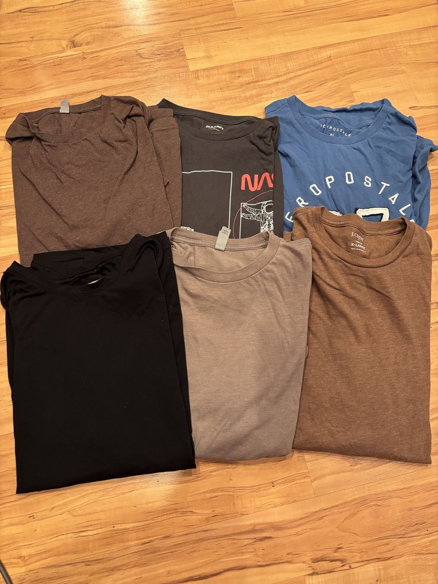 Men’s XL T-shirt bundle
