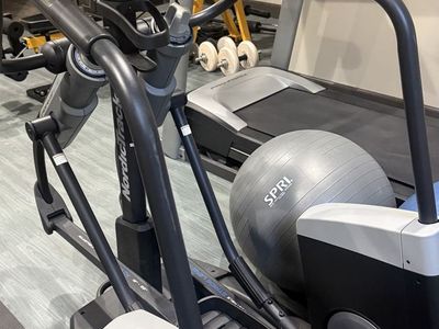 Nordic track space saver SE7I commercial elliptical.