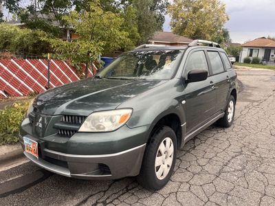 2005 Mitsubishi Outlander LS