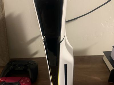 Ps5 slim disc edition with 2 controllers
