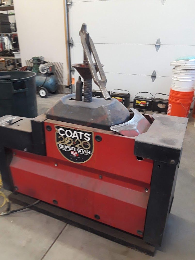 Coats Tire Machine