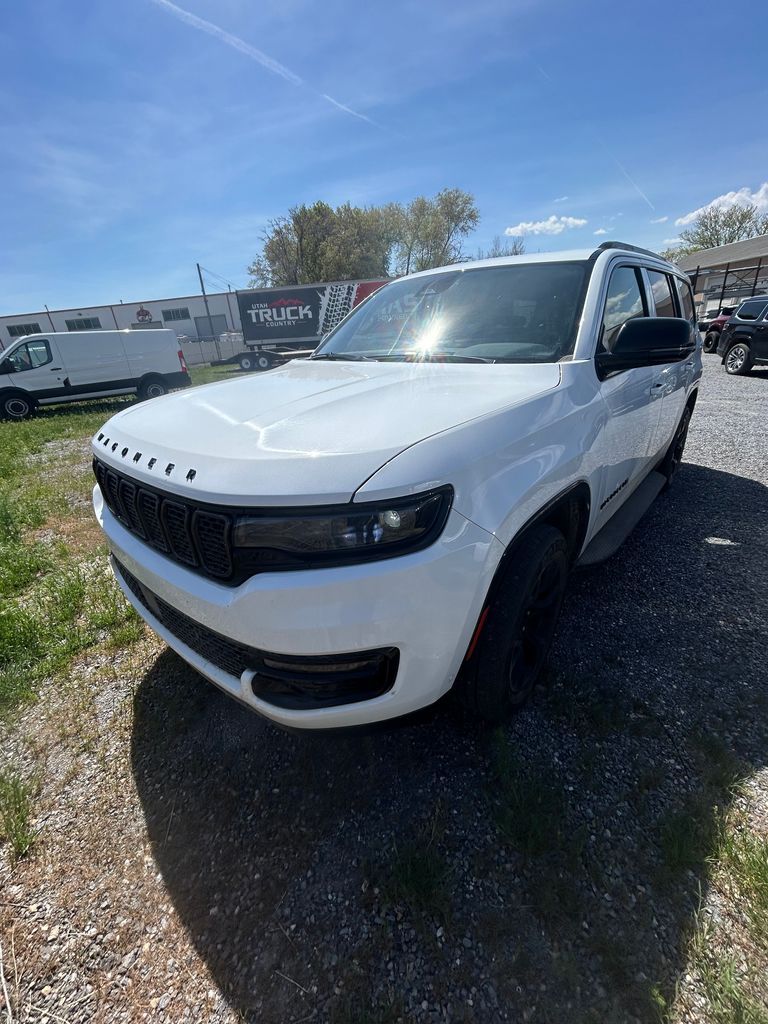 2024 Jeep Wagoneer Series II