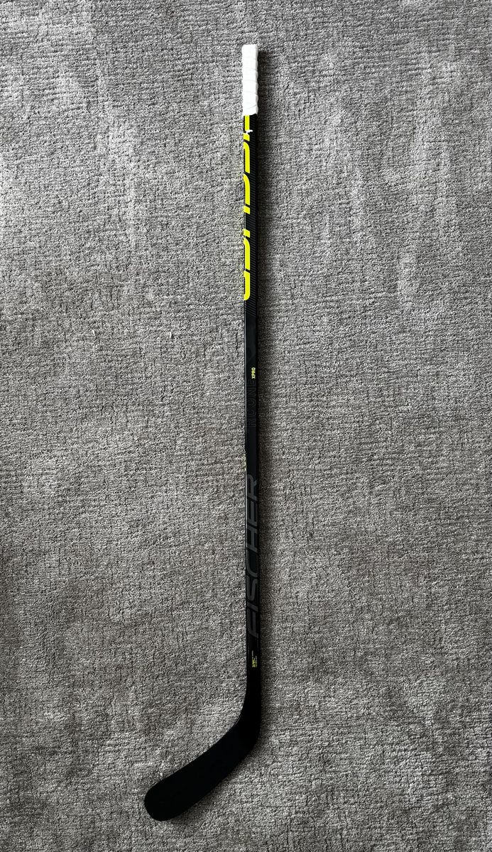 FISCHER RC One XPRO Composite Hockey Stick – Like New | Sr. RH | Flex 85 | R92