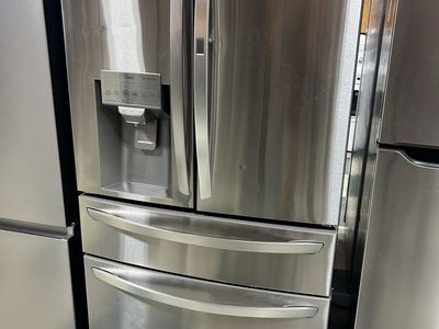 Hugh SALE Refrigerator all will go new Inventory coming $500 OBO FCFS 3-Year Warranty