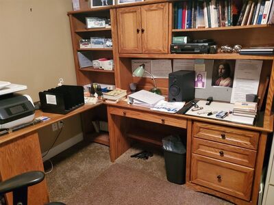 ***PRICE REDUCED***arge office desk