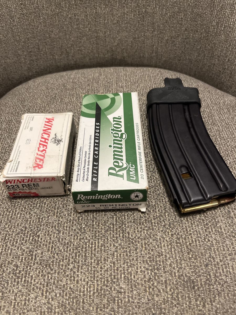 Winchester & Remington .223 REM Ammo with 30-Round Magazine