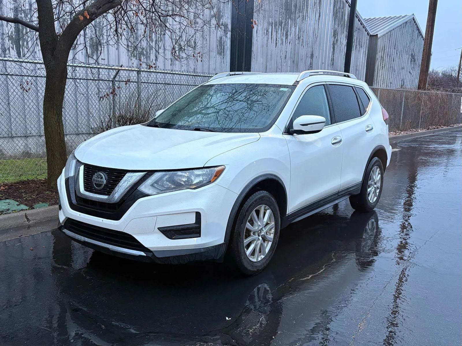 2018 NISSAN ROGUE SV
