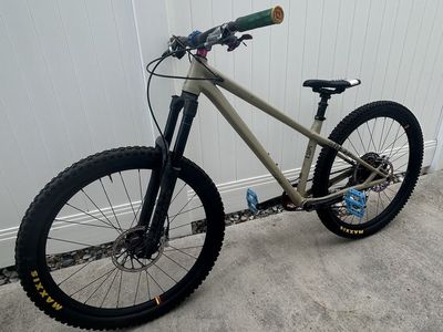 Commencal Meta HT AM Hardtail